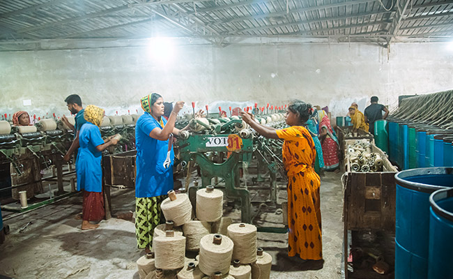 "yarn making process in jute factory"